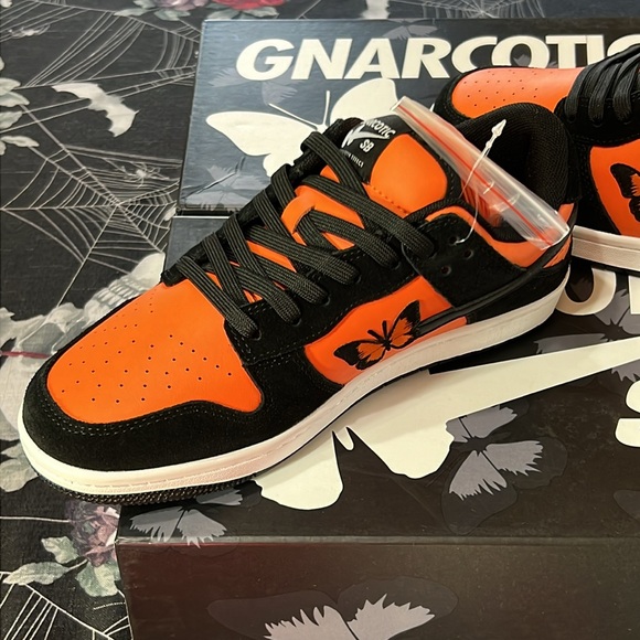 DS GNARCOTIC SB DUNK LOW BUTTERFLY EFFECT BLACK/ORANGE LIL GNAR MONARCH 6 6.5 10 - Picture 8 of 16